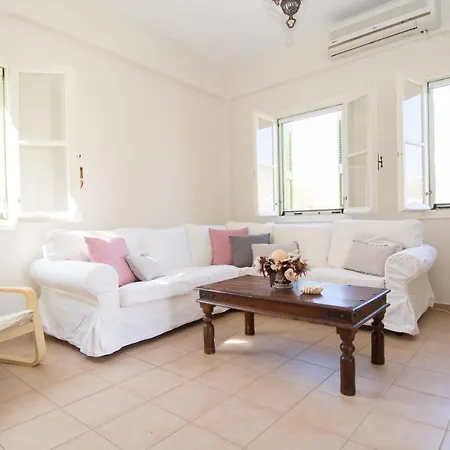 Holiday home Garden In Vathy